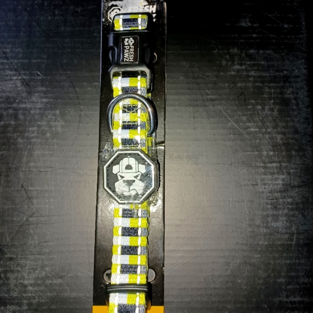 Medium size dog collar